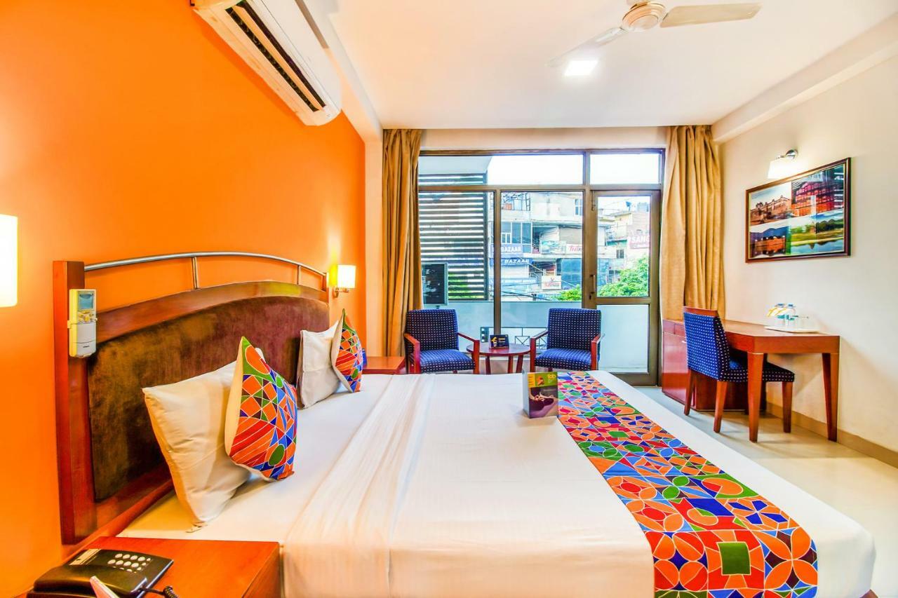 Fabhotel Divine Inn New Delhi Exterior photo
