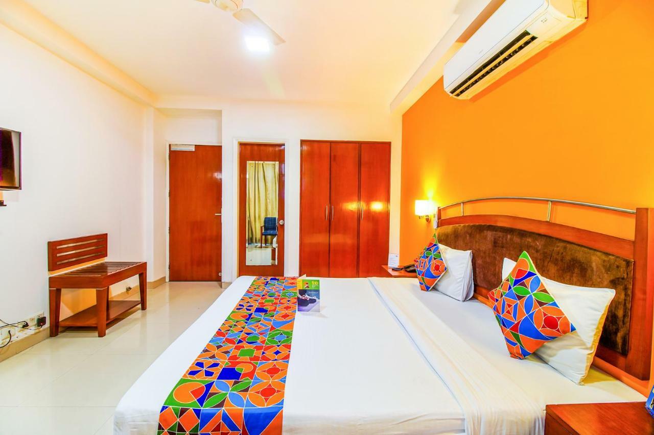 Fabhotel Divine Inn New Delhi Exterior photo